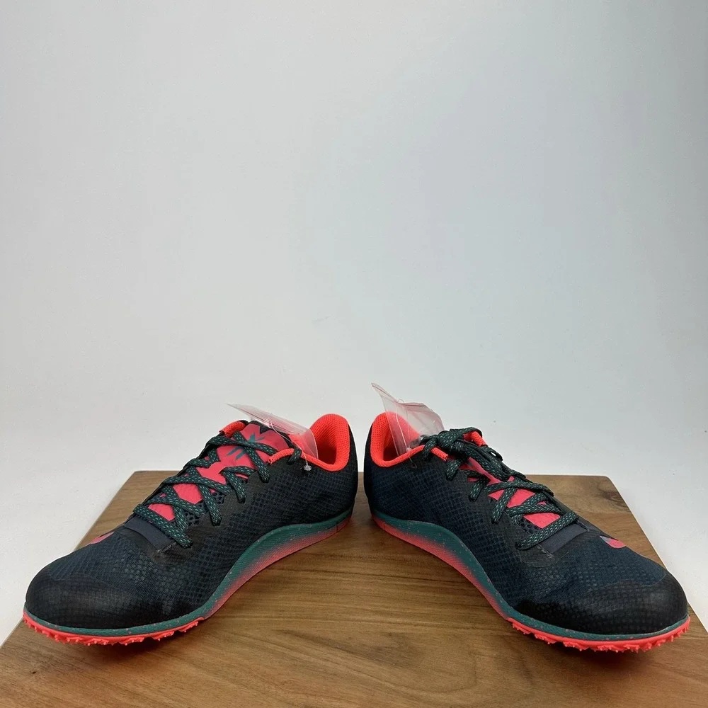 New NIB Mens Under Armour Brigade XC Low Spiked Track‎ Shoes Sneakers Size 8.5 M